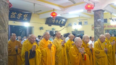 Phật giáo quận 8 cử hành Đại lễ cầu siêu đồng bào tử vong, cán bộ, chiến sĩ hy sinh vì Covid-19